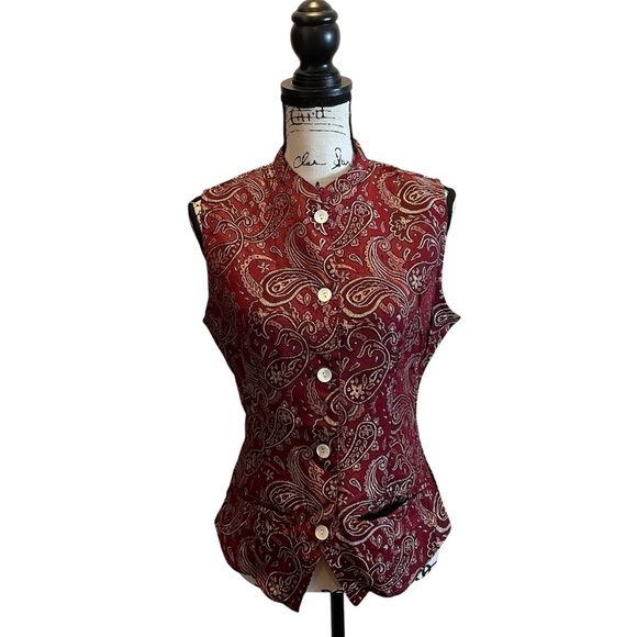 Passports by Pier 1 Imports Tapestry Paisley Vest Red Size Medium Burgundy Boho - Picture 1 of 9